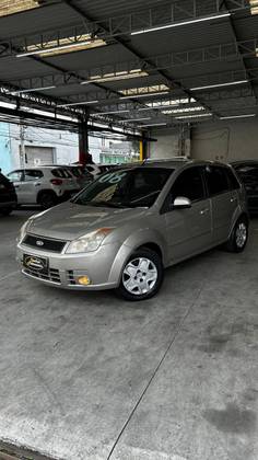 FORD FIESTA 1.0 MPI HATCH 8V FLEX 4P MANUAL FORD FIESTA 1.0 MPI HATCH 8V FLEX 4P MANUAL